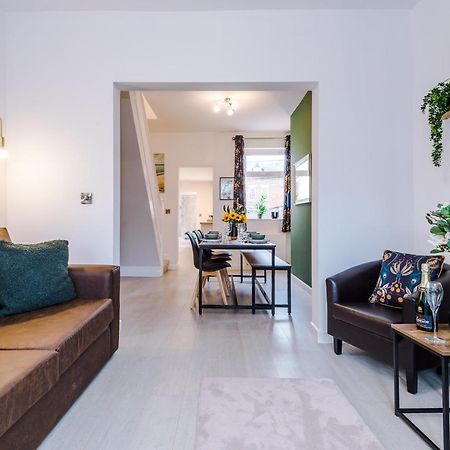 Stunning 3-Bed Home In Nantwich By 53 Degrees Property - Amazing Location, Ideal For Groups - Sleeps 6 Eksteriør bilde