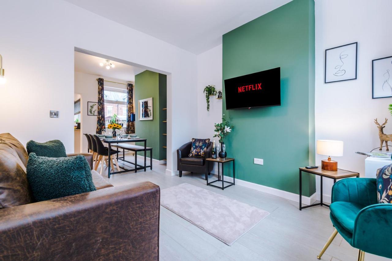 Stunning 3-Bed Home In Nantwich By 53 Degrees Property - Amazing Location, Ideal For Groups - Sleeps 6 Eksteriør bilde