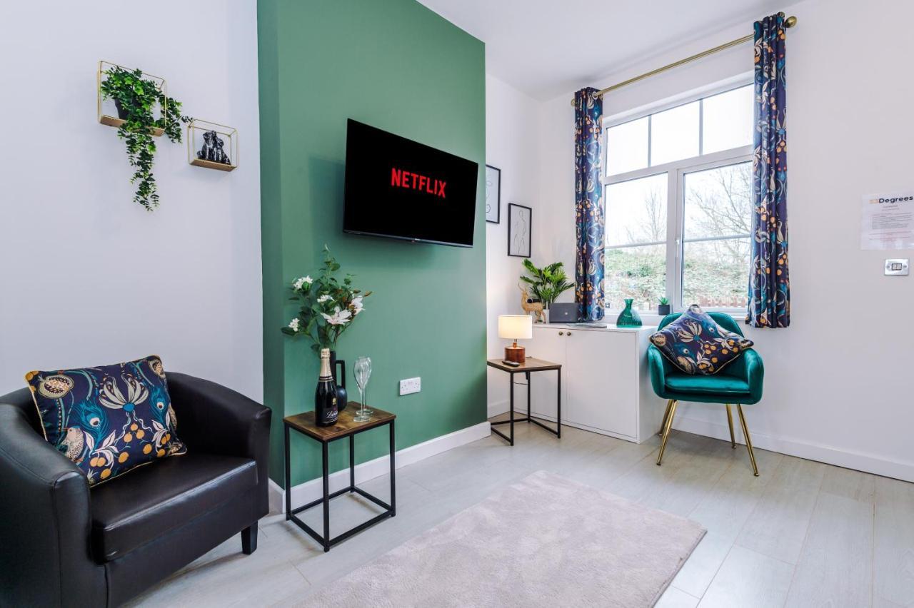 Stunning 3-Bed Home In Nantwich By 53 Degrees Property - Amazing Location, Ideal For Groups - Sleeps 6 Eksteriør bilde