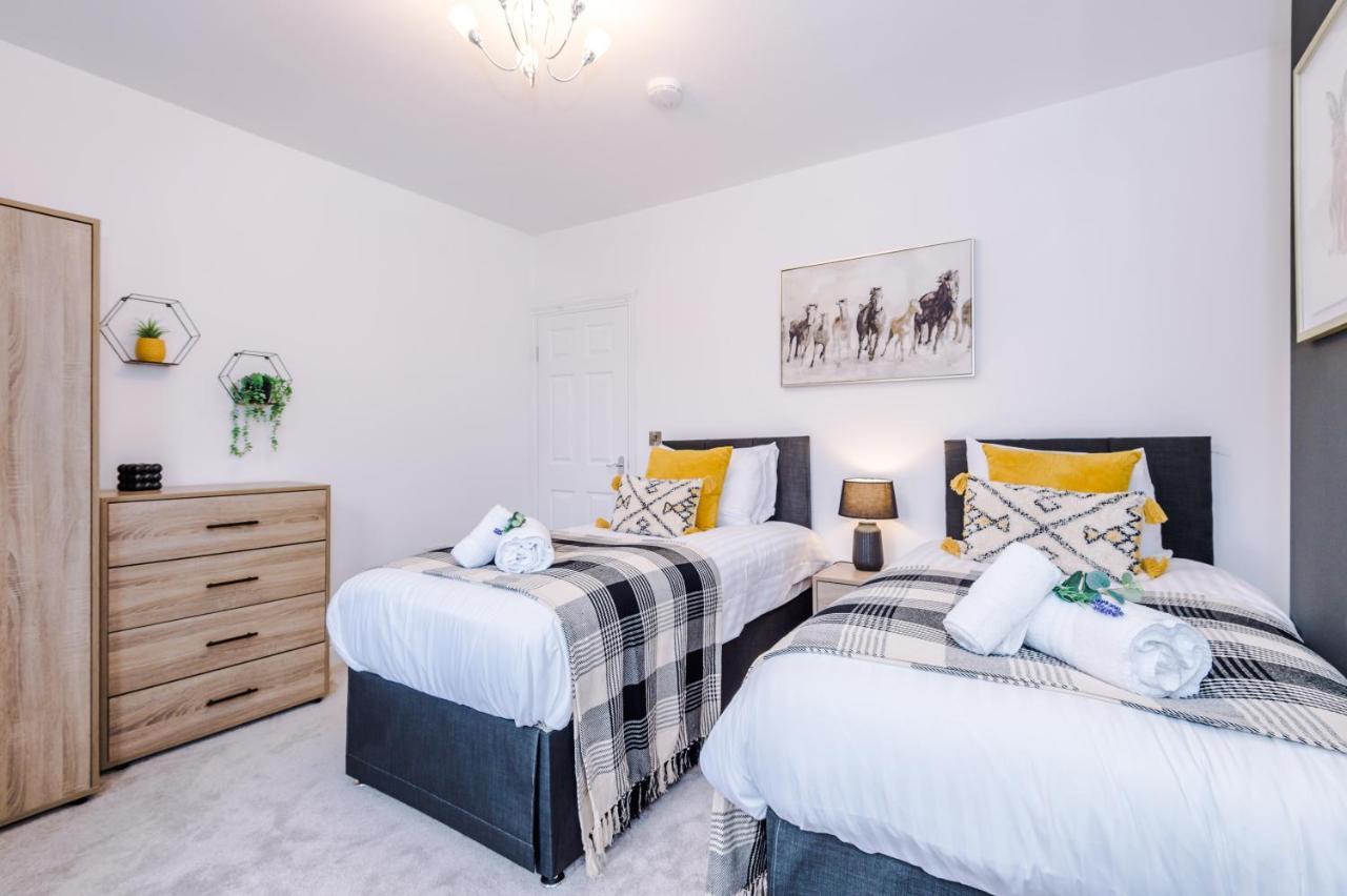 Stunning 3-Bed Home In Nantwich By 53 Degrees Property - Amazing Location, Ideal For Groups - Sleeps 6 Eksteriør bilde