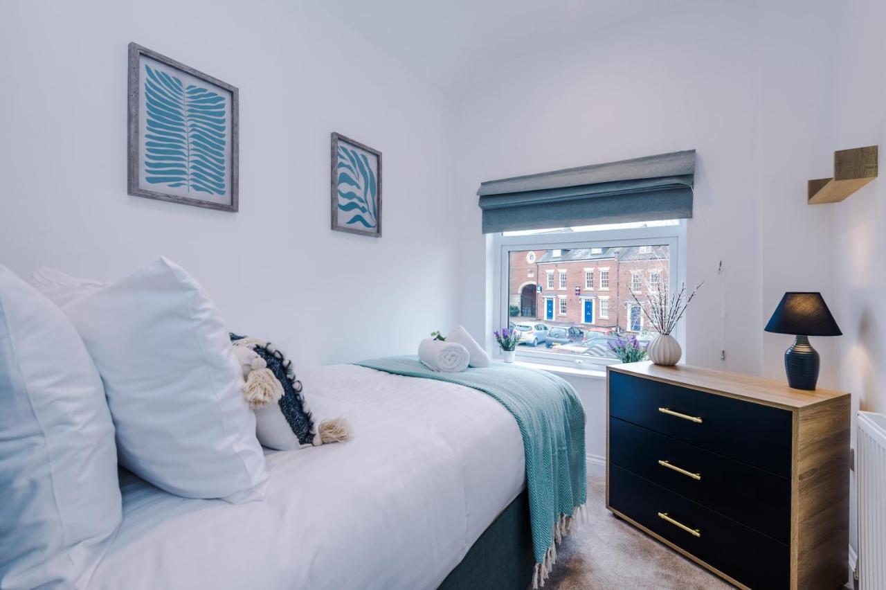 Stunning 3-Bed Home In Nantwich By 53 Degrees Property - Amazing Location, Ideal For Groups - Sleeps 6 Eksteriør bilde