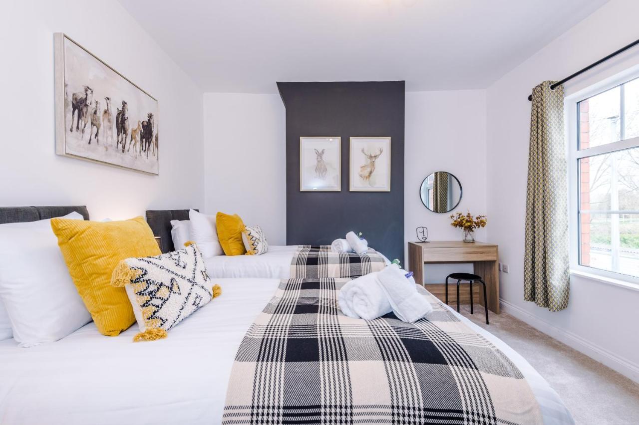 Stunning 3-Bed Home In Nantwich By 53 Degrees Property - Amazing Location, Ideal For Groups - Sleeps 6 Eksteriør bilde